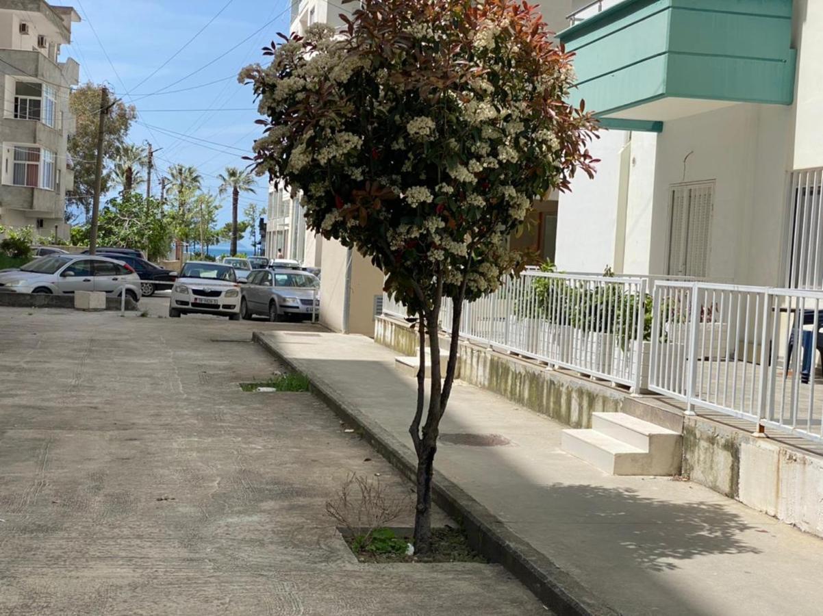 Vlorë Kevin'S Lungomare Apartment מראה חיצוני תמונה